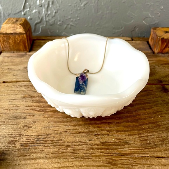 Milk Glass Catch-all Trinket Bowl - Toltec by McKee MidCentury Milk Glass - Picture 5 of 9